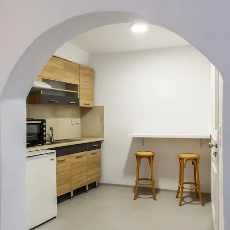 Aquileria Seaview Pool - Seven Bedrooms Mykonos Town