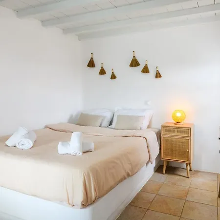 Aquileria Seaview Pool - Seven Bedrooms Villa