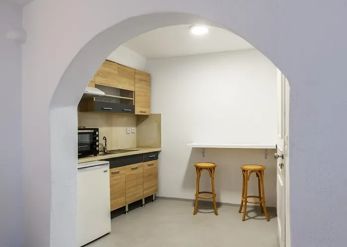 Aquileria Seaview Pool - Seven Bedrooms Mykonos Town