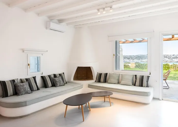 Aquileria Seaview Pool - Seven Bedrooms