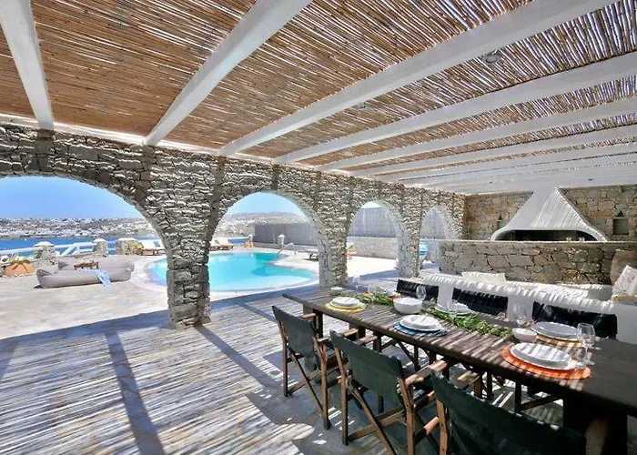 Villa Aquileria Seaview Pool - Seven Bedrooms