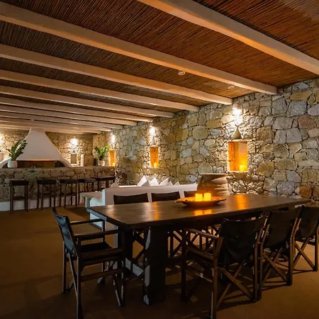 Aquileria Seaview Pool - Seven Bedrooms Βίλα