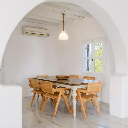 Villa Aquileria Seaview Pool - Seven Bedrooms Mykonos Town