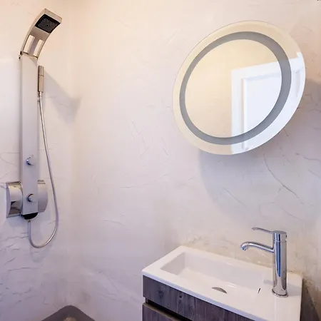 Aquileria Seaview Pool - Seven Bedrooms Βίλα