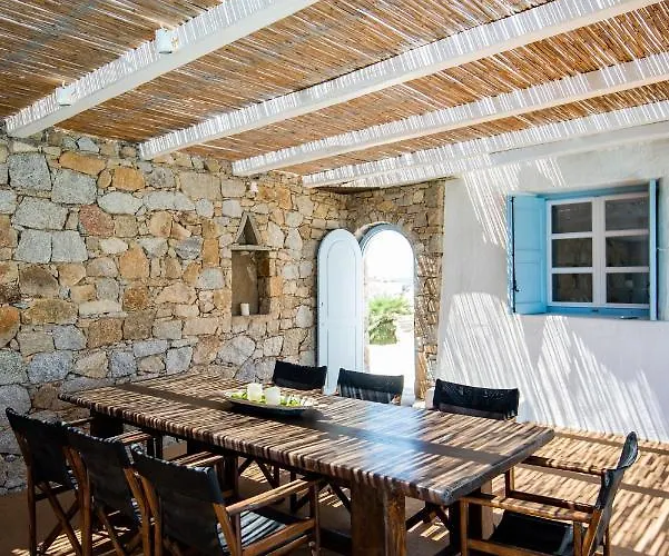 Aquileria Seaview Pool - Seven Bedrooms *